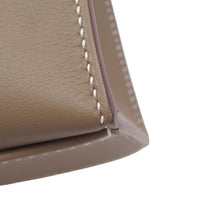 将图像加载到图库查看器中，HERMES PochetteKelly Etoupe Swift Leather
