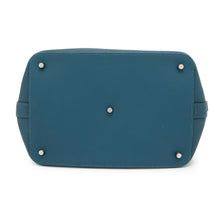 Load image into Gallery viewer, HERMES ToolBox Colvert Taurillon Clemence Size 26

