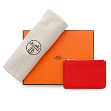 Load image into Gallery viewer, HERMES Roulis slim Rose texas Chevre Myzore Goatskin
