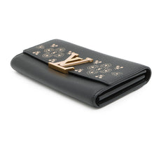 Load image into Gallery viewer, LOUIS VUITTON Portefeuille Capucine NoirM62556 Taurillon Leather
