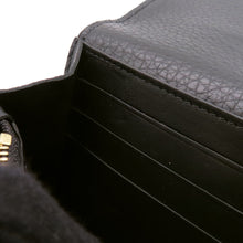 Load image into Gallery viewer, LOUIS VUITTON Portefeuille Capucine NoirM62556 Taurillon Leather
