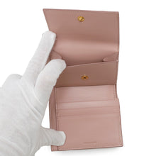 将图像加载到图库查看器中，CELINE Trifold Compact Wallet Light Pink Leather
