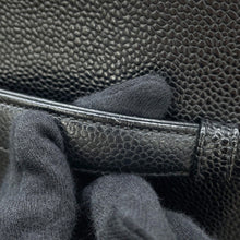 将图像加载到图库查看器中，CHANEL CC Logo Vertical Vanity BlackA01998 Caviar Leather
