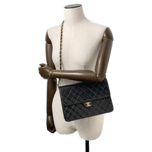 将图像加载到图库查看器中，CHANEL Pushlock ChainShoulder Bag BlackA03570 Lambskin
