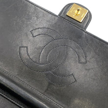 将图像加载到图库查看器中，CHANEL Pushlock ChainShoulder Bag BlackA03570 Lambskin

