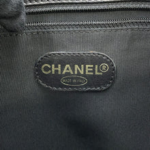 将图像加载到图库查看器中，CHANEL CC Logo Chain Travel Bag Black Caviar Leather
