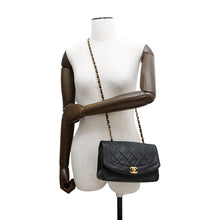 将图像加载到图库查看器中，CHANEL Diana Chain Shoulder Bag BlackA01164 Lambskin Size 22
