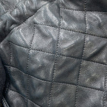 将图像加载到图库查看器中，CHANEL ChainDrawstring BagBag Black Lambskin
