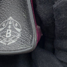 将图像加载到图库查看器中，Berluti Nino Volume Clutch Bag Black/Pink Leather
