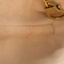 将图像加载到图库查看器中，GUCCI GG Marmont Quilted Mini Bucket Bag Beige/Black573817 Leather
