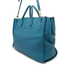 将图像加载到图库查看器中，GUCCI Logo Large Tote Bag Light Blue674837 Leather
