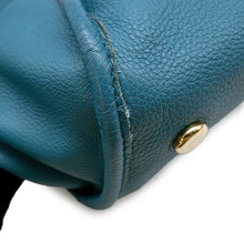 将图像加载到图库查看器中，GUCCI Logo Large Tote Bag Light Blue674837 Leather
