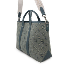 Load image into Gallery viewer, LOUIS VUITTON Weekend tote BlueM22537 Monogram Washed Denim Size NM
