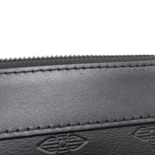 将图像加载到图库查看器中，LOUIS VUITTON Pochette to Go NoirM81570 Monogram Shadow
