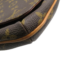Load image into Gallery viewer, LOUIS VUITTON Musette Tango Short Shoulder BrownM51257 Monogram
