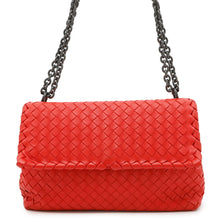 将图像加载到图库查看器中，Bottega Veneta INTRECCIATO Olympia Chainshoulder Bag Red Leather
