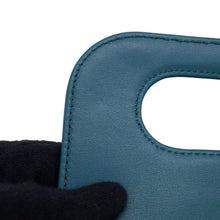 将图像加载到图库查看器中，Dior Caro ChainShoulder Clutch Bag BlueM8641U Leather
