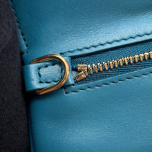 将图像加载到图库查看器中，Dior Caro ChainShoulder Clutch Bag BlueM8641U Leather
