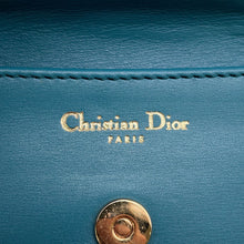 将图像加载到图库查看器中，Dior Caro ChainShoulder Clutch Bag BlueM8641U Leather
