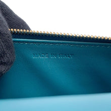 将图像加载到图库查看器中，Dior Caro ChainShoulder Clutch Bag BlueM8641U Leather
