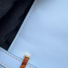 将图像加载到图库查看器中，BURBERRY TB logo Shoulder Bag Beige/Light Blue Canvas Leather
