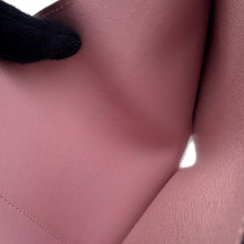 Load image into Gallery viewer, LOUIS VUITTON Portefeuille Victorine Rose BallerineM62360 Monogram
