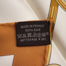 Load image into Gallery viewer, HERMES Carre Apron Doll Size 90 Caramel / Crème / All Silk100%
