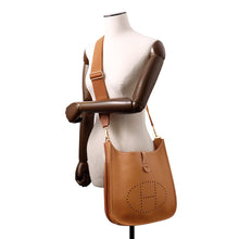 Load image into Gallery viewer, HERMES Evelyne3 Gold Taurillon Clemence Size PM
