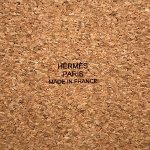 将图像加载到图库查看器中，HERMES ★Round tray Circe Rose Namf Porcelain Taurillon Squirrel Size 6.3&quot;
