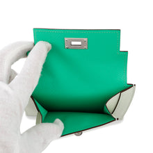 将图像加载到图库查看器中，HERMES Kelly Pocket Compact Tricolor Vert Fizz/Nata/Vert Comics Epsom
