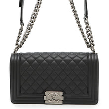 Load image into Gallery viewer, CHANEL Boy Chanel BlackA67086 Caviar Leather Size 25
