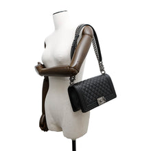 Load image into Gallery viewer, CHANEL Boy Chanel BlackA67086 Caviar Leather Size 25
