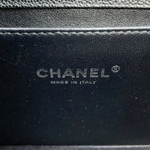Load image into Gallery viewer, CHANEL Boy Chanel BlackA67086 Caviar Leather Size 25
