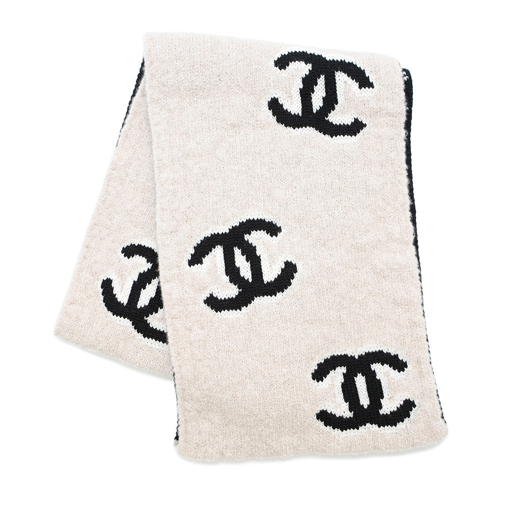 CHANEL Stitched CC Logo Reversible Large Scarf 22B Black/Ivory Wool 58% Cashmere33% Silk8% Nylon1%