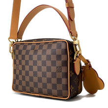 Load image into Gallery viewer, LOUIS VUITTON Nile NIGOCollaboration BrownM26068 Monogram・Landscape
