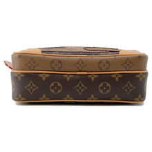 Load image into Gallery viewer, LOUIS VUITTON Nile NIGOCollaboration BrownM26068 Monogram・Landscape
