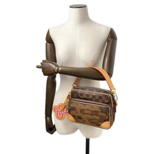 Load image into Gallery viewer, LOUIS VUITTON Nile NIGOCollaboration BrownM26068 Monogram・Landscape
