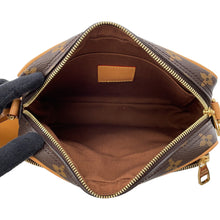 Load image into Gallery viewer, LOUIS VUITTON Nile NIGOCollaboration BrownM26068 Monogram・Landscape
