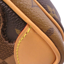 Load image into Gallery viewer, LOUIS VUITTON Nile NIGOCollaboration BrownM26068 Monogram・Landscape
