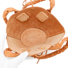Load image into Gallery viewer, Bottega Veneta Basket bag Camel630376 Leather
