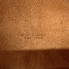 Load image into Gallery viewer, Bottega Veneta Basket bag Camel630376 Leather
