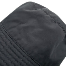 Load image into Gallery viewer, PRADA Re-Nylon Triangle Logo Bucket Hat Size L Black1HC137 Nylon100%
