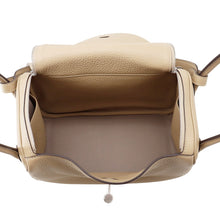 将图像加载到图库查看器中，HERMES ★Lindy Trench/Etoupe Taurillon Clemence Size 26
