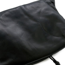 将图像加载到图库查看器中，The Row Shoulder Bag BlackW1280L Leather
