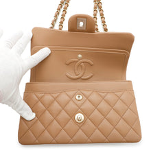 Load image into Gallery viewer, CHANEL Matelasse W Flap ChainShoulder Bag BeigeA01113 Lambskin Size 23
