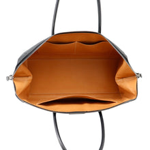 Load image into Gallery viewer, HERMES Pararib Bay Black Ardennes Leather Size 40
