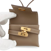 Load image into Gallery viewer, HERMES Kelly Festival Etoupe Swift Leather
