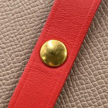 将图像加载到图库查看器中，CELINE Multi-function Strap Wallet Beige/Red104813 Leather
