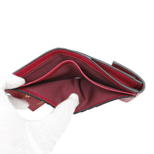 将图像加载到图库查看器中，Valentino Garavani ★V Sling Bi-fold Wallet PinkTW2P0S92RQR Leather
