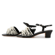 将图像加载到图库查看器中，CHANEL CC Logo Faux Pearl Sandals BlackG32699 Leather Faux Pearl Size 38
